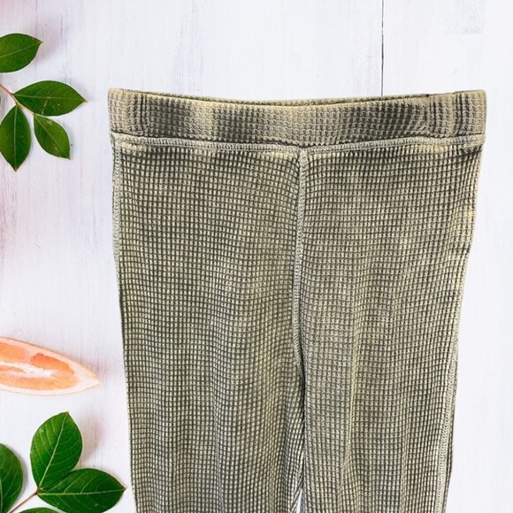 Wild Fable ButterBliss High-Waist Flared Thermal Leggings - Picture 3 of 7